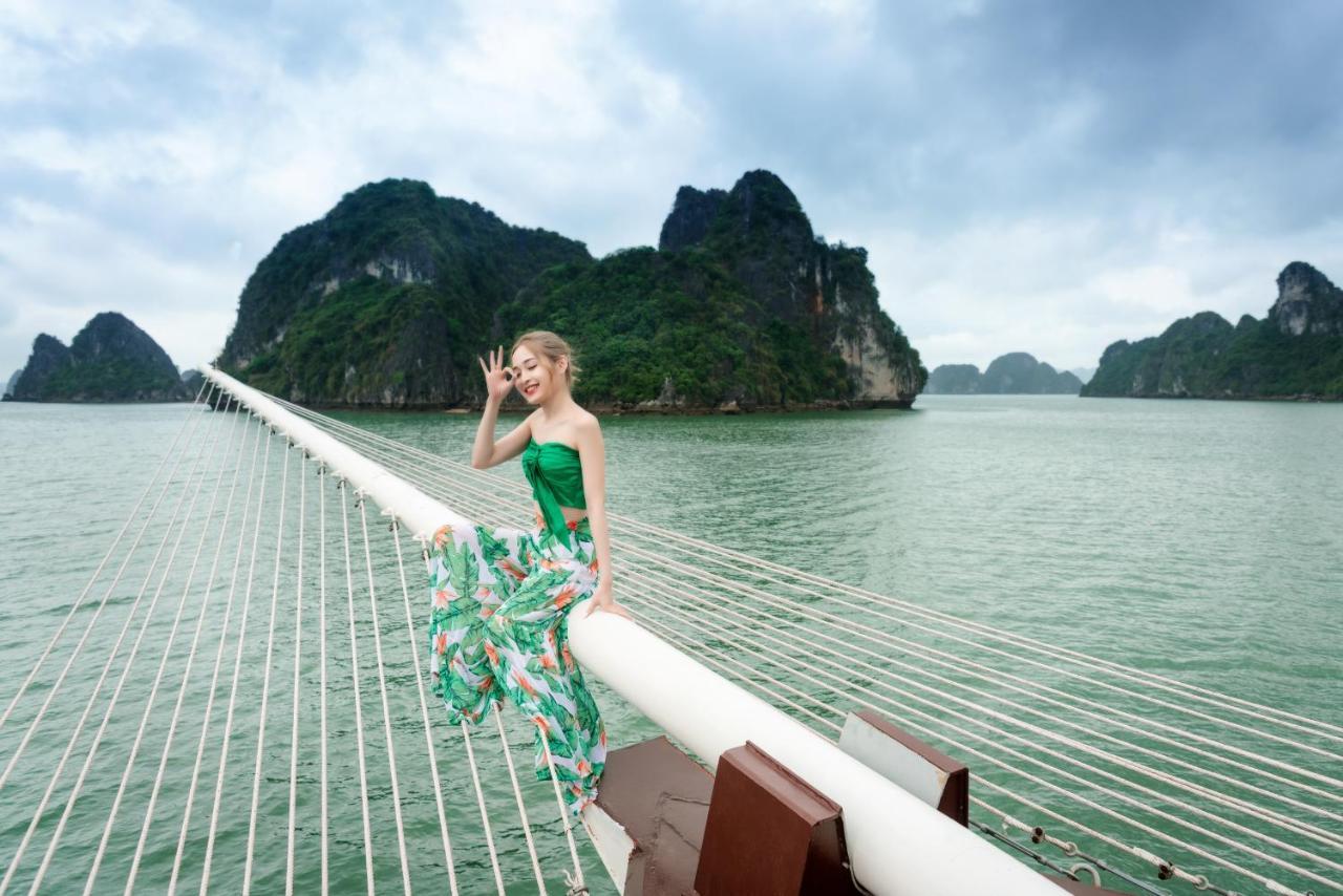 Hotel Sena Cruises - Wonder On Lan Ha Bay Ha Long Esterno foto